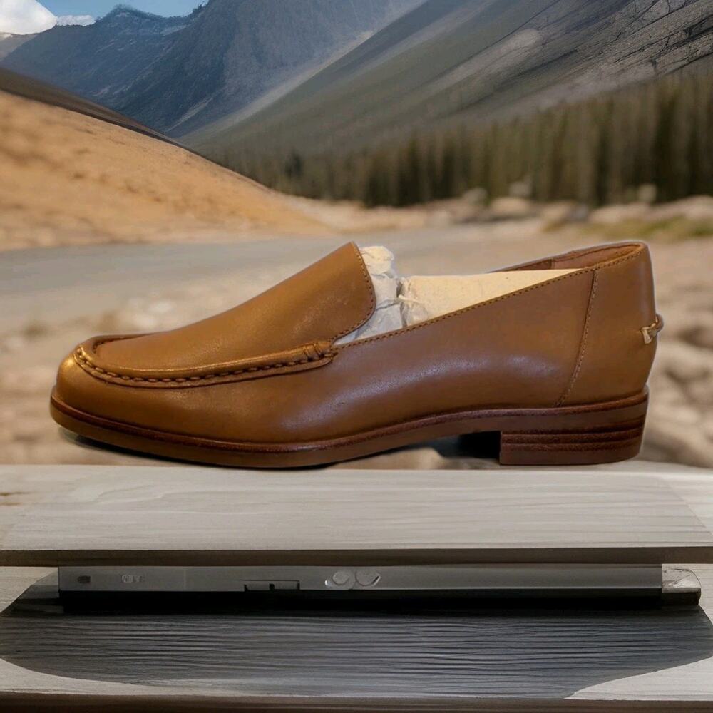 NEW EVERLANE The Modern Italian Loafer Tan Sz. 9 Soft Leather Tapered Toe Shoes
